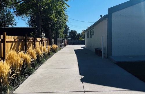 Dupont House | Modern & Comfy Home in Commerce City!
