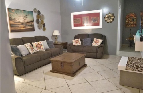 Penasco Apartment | Modern Condo at the center of town - Turquoise #4