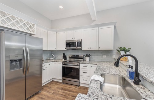 Fuquay-Varina Condo | Modern Condo in Heart of Downtown Fuquay