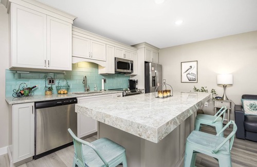 Englewood Condo | Modern condo with waterview "Sand & Surf"