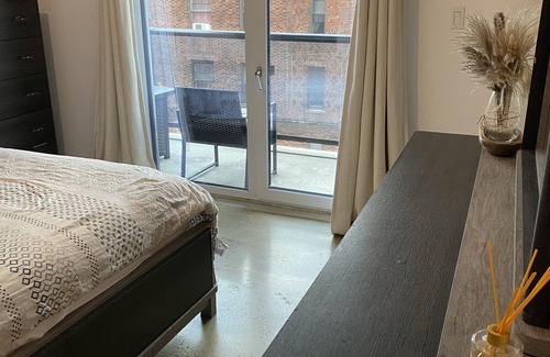 Flatbush Condo | Modern condo within Epicenter of Brooklyn
