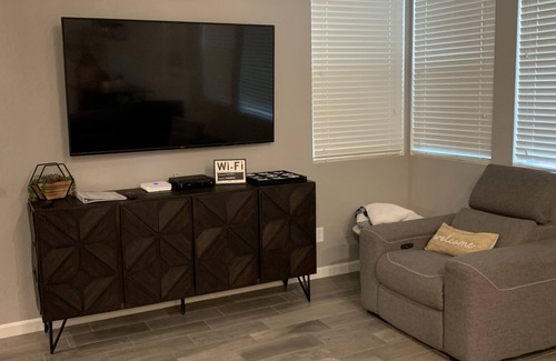 Clovis House | Modern & Convenient Clovis Home