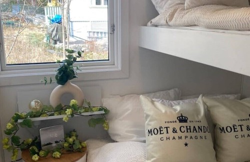 Arsta Havsbad Cottage | Modern cottage in Årsta Havsbad