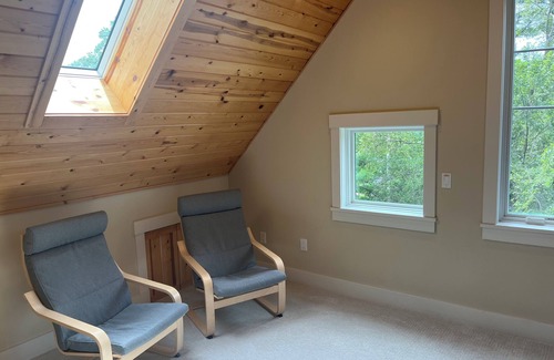 Leland Cottage | Modern Cottage In A Great Leland Location