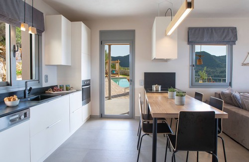 Fternon Villa | Modern country villa with stone-built BBQ area