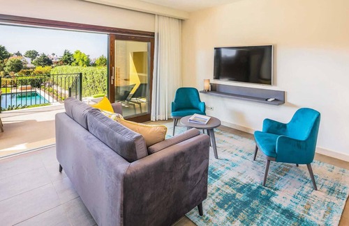 Carvoeiro Villa | Modern countryside aspect-short drive to Carvoeiro