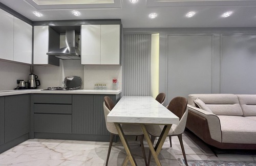 Zeytinburnu Apartment | Modern Cozy Apartment next to ISTANBUL Fisekhane & Marmaray