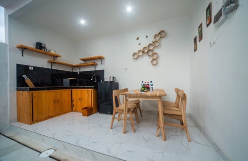 Banjartegehe Villa | MODERN COZY PRIVATE 2BR VILLA WITH ROOF TOP SUNSET VIEW