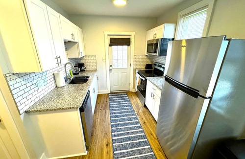 Wilmington Apartment | Modern Cozy walk up with King Bed