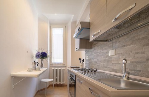 Duomo Apartment | Modern Duomo View