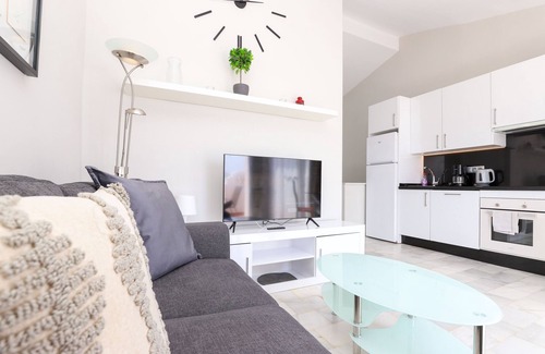Urbanizacion Hacienda las Chapas Apartment | Modern duplex 6302 - great resort facilities
