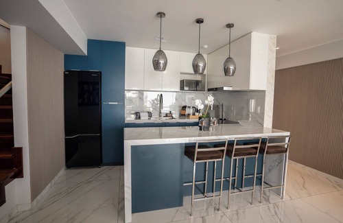 Miraflores Apartment | Modern Duplex with BBQ, Terrace & 3 Bedrooms 1 block from the boardwalk.