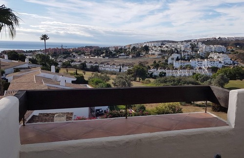 Castillo de Sabinillas Apartment | Modern Duquesa 2 Bed,Outstanding view of sea/golf