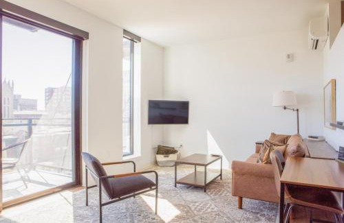 Yankee Hill Apartment | Modern East Side 1BR Apt with Balcony, Pool, and Gym