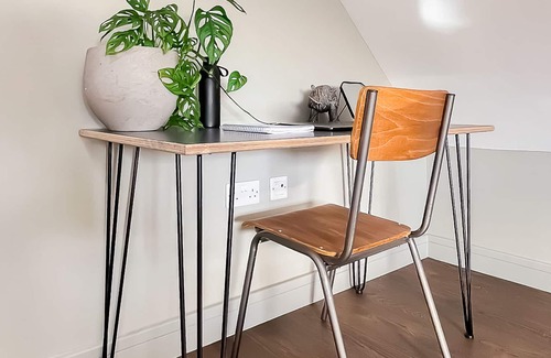 Easton Apartment | Modern Eight Bedroom Apartment in Bristol
