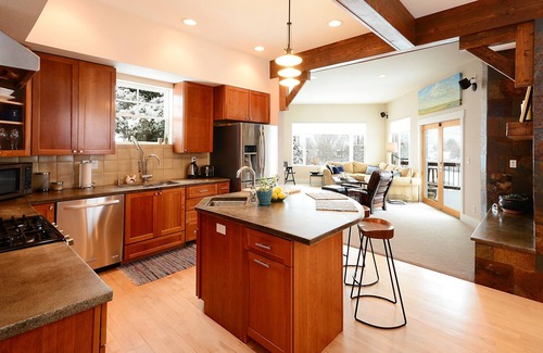 Boulder House | Modern Farmhouse 10 Min Drive From Pearl Street, Walking Dist To Boulder Res