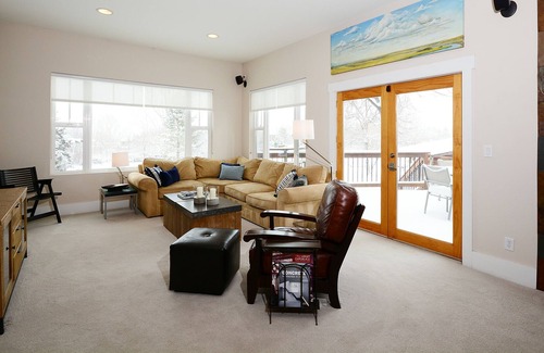 Boulder House | Modern Farmhouse 10 Min Drive From Pearl Street, Walking Dist To Boulder Res