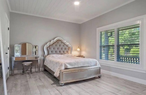 Sanford Other | Modern Farmhouse 3/2 Equestrian neighborhood