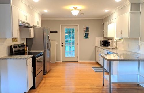 Chickamauga Lake Cottage | Modern Farmhouse at Chickamauga Lake, Relaxing Retreat, Easy Boat Parking, Fiber