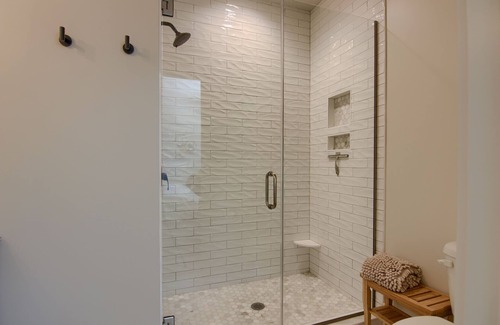 Mills River Other | Modern farmhouse close to Pisgah and Dupont Forest.