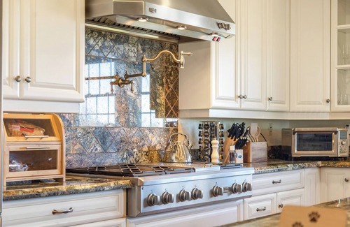 Julian House | Modern Farmhouse in the quaint town of Julian in the San Diego Mountains
