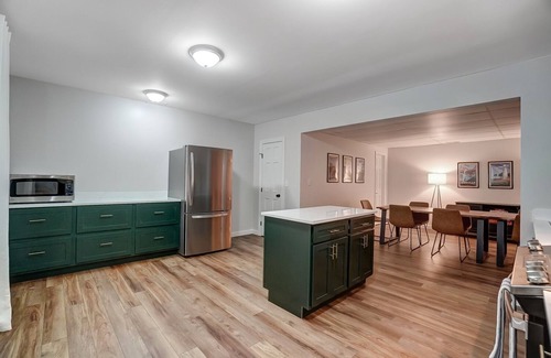 McArthur Other | Modern Farmhouse on 30 Private Acres + Hot Tub