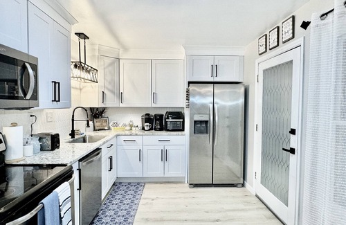 Ramseur House | Modern Farmhouse with Garage Access