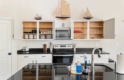 Oriental House | Modern Fishing Cottage with Boat Slip