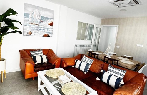 Sagunto Apartment | Modern Flat in Puerto Sagunto