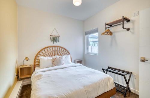 Hosford-Abernethy House | Modern Flat Perfect Location 2BR - Sleeps 4