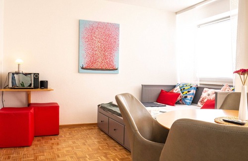 Mittelfeld Apartment | Modern Fully equipped apartment, Ideal for Messe Fair