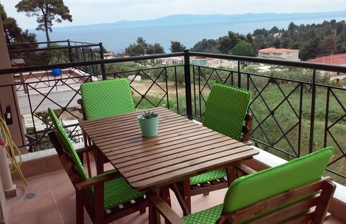 Kriopigi Apartment | Modern, fully equipped Apartment with sea view