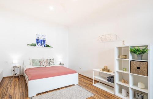 Belso-Ferencvaros Apartment | Modern & Functional Comfort With AC by NW