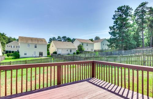 Lake Carolina House | Modern Gem 18 Mi to Downtown Columbia!