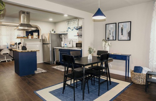 Miami House | Modern Gem in Prime Miami Location