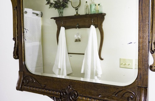 Canton House | Modern Guest Suite | 1 mile from Pro-football Hall of Fame