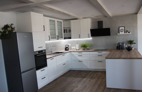 Eigeltingen Apartment | Modern heart oasis to feel good