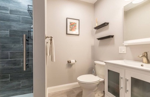 Orono House | Modern High End Apartment | Stunning River Views