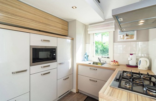 Kattendijke House | Modern Holiday Home in Kattendijke with a Garden