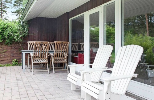 Dannemare House | Modern Holiday Home in Dannemare With Sauna