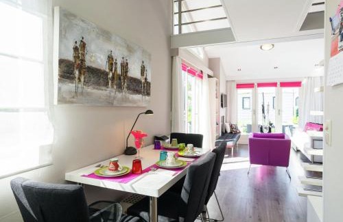 Kattendijke House | Modern Holiday Home in Kattendijke with a Garden