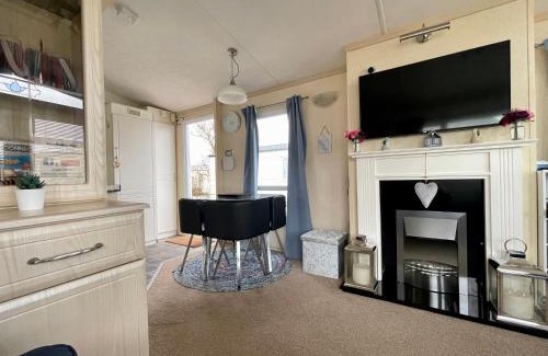 Mappleton House | Modern Holiday Home #Skipsea Sands Static Hire