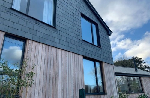 Wadebridge House | Modern Home in Wadebridge. On the Camel Trail
