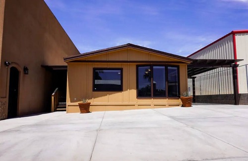 Cienega Springs House | Modern home with parking/public boat ramp