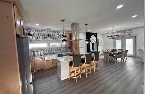 Gastonia House | Modern house 3-bedroom and office with WiFi and AC in Gastonia