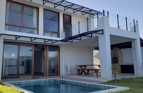 Barra do Cunhau House | Modern house, BEACHFRONT, with private pool and barbecue area