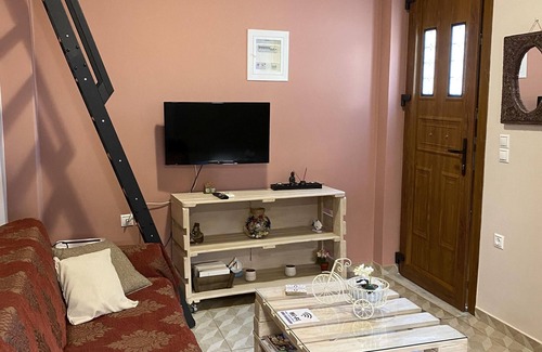 Lesvos Apartment | Modern House in Mytilene Center