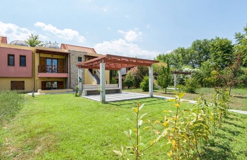 Ierissos House | Modern House next to Sea and Nature at Ierissos