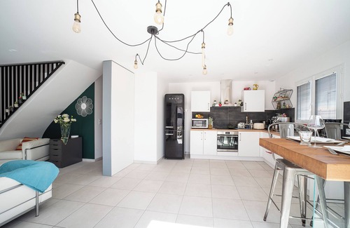 Pia House | MODERN HOUSE WITH SPA BOULES COURT & BIOCLIMATIC PERGOLA 12 KMS BEACH