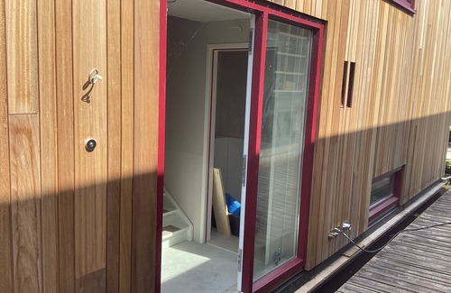 Amsterdam North Boat Rental | Modern houseboat built 2024 called Michaelsark for family of 4 or 4 singles
